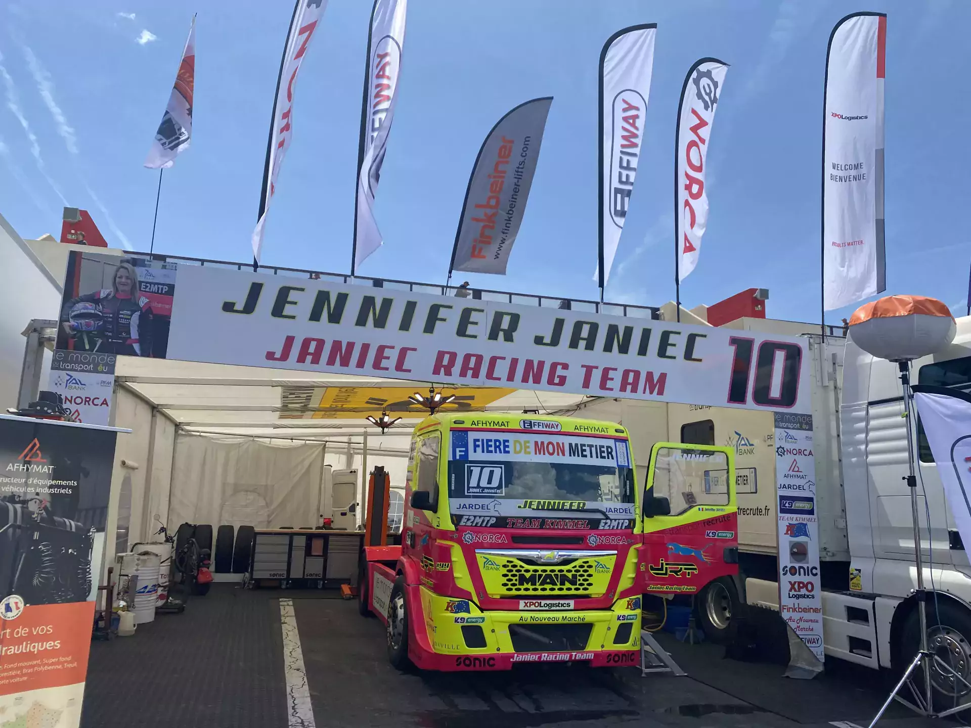 Grand Prix camion du Castellet - Jardel x Jennifer Janiec 